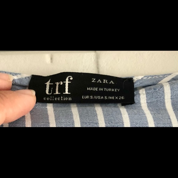 V neck shirt with stripes. - Picture 5 of 5